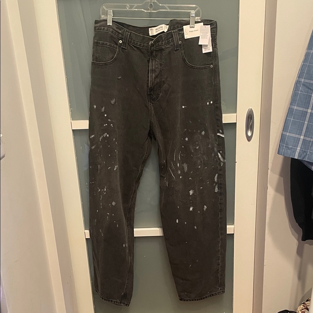 Hollister Black Painted Baggy Skater Jeans, w34, NWT